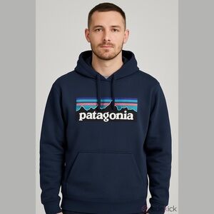 Men’s Patagonia P-6 Logo Men's Dark Blue Graphic Hoodie, Size Small. New!